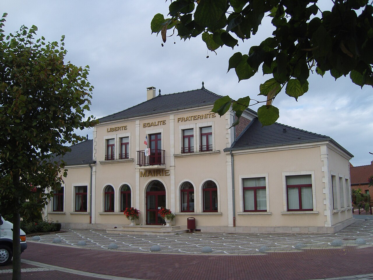 Mairie d’Hordain, commune de la brasserie La Choulette.